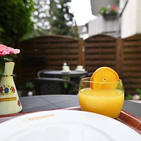 Ferienwohnung&Aparts By Kispet Group Hotels In Oberhausen โอเบอร์เฮาเซิน ภายนอก รูปภาพ