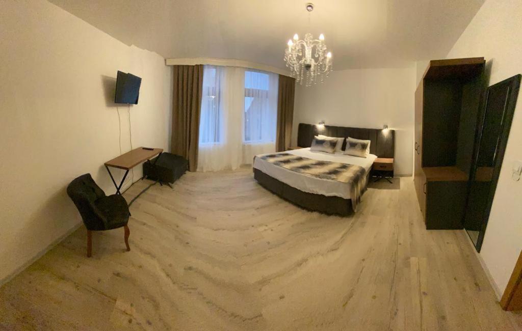 Ferienwohnung&Aparts By Kispet Group Hotels In Oberhausen โอเบอร์เฮาเซิน ภายนอก รูปภาพ