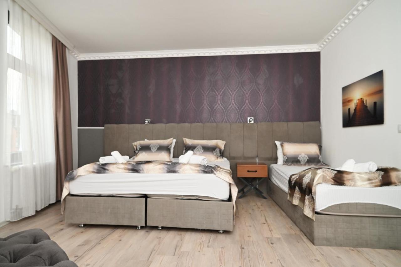 Ferienwohnung&Aparts By Kispet Group Hotels In Oberhausen โอเบอร์เฮาเซิน ภายนอก รูปภาพ