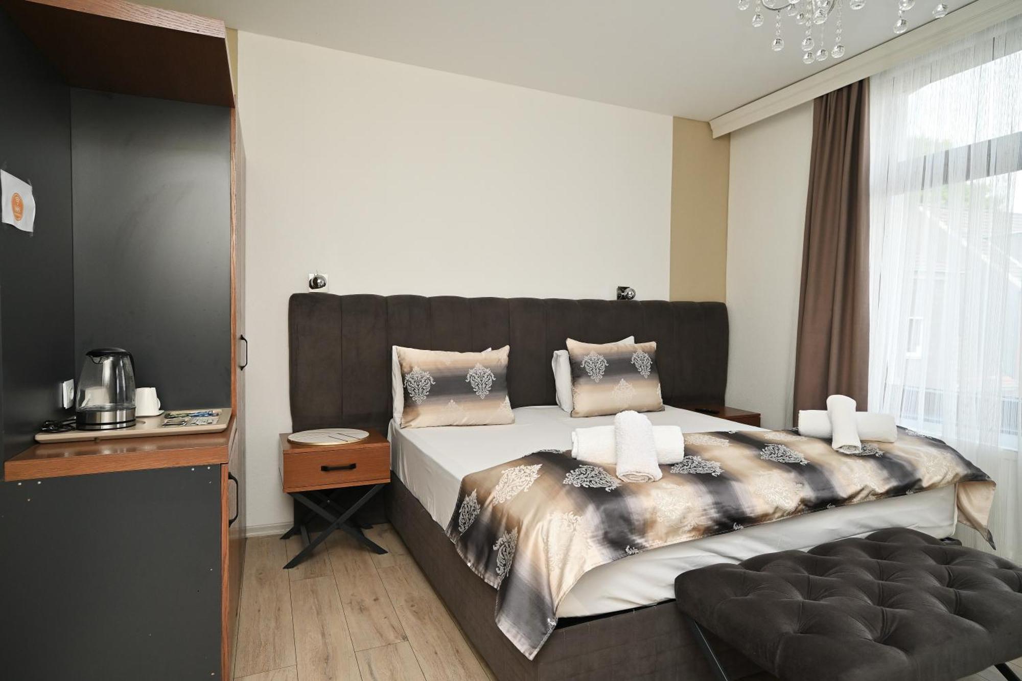 Ferienwohnung&Aparts By Kispet Group Hotels In Oberhausen โอเบอร์เฮาเซิน ภายนอก รูปภาพ