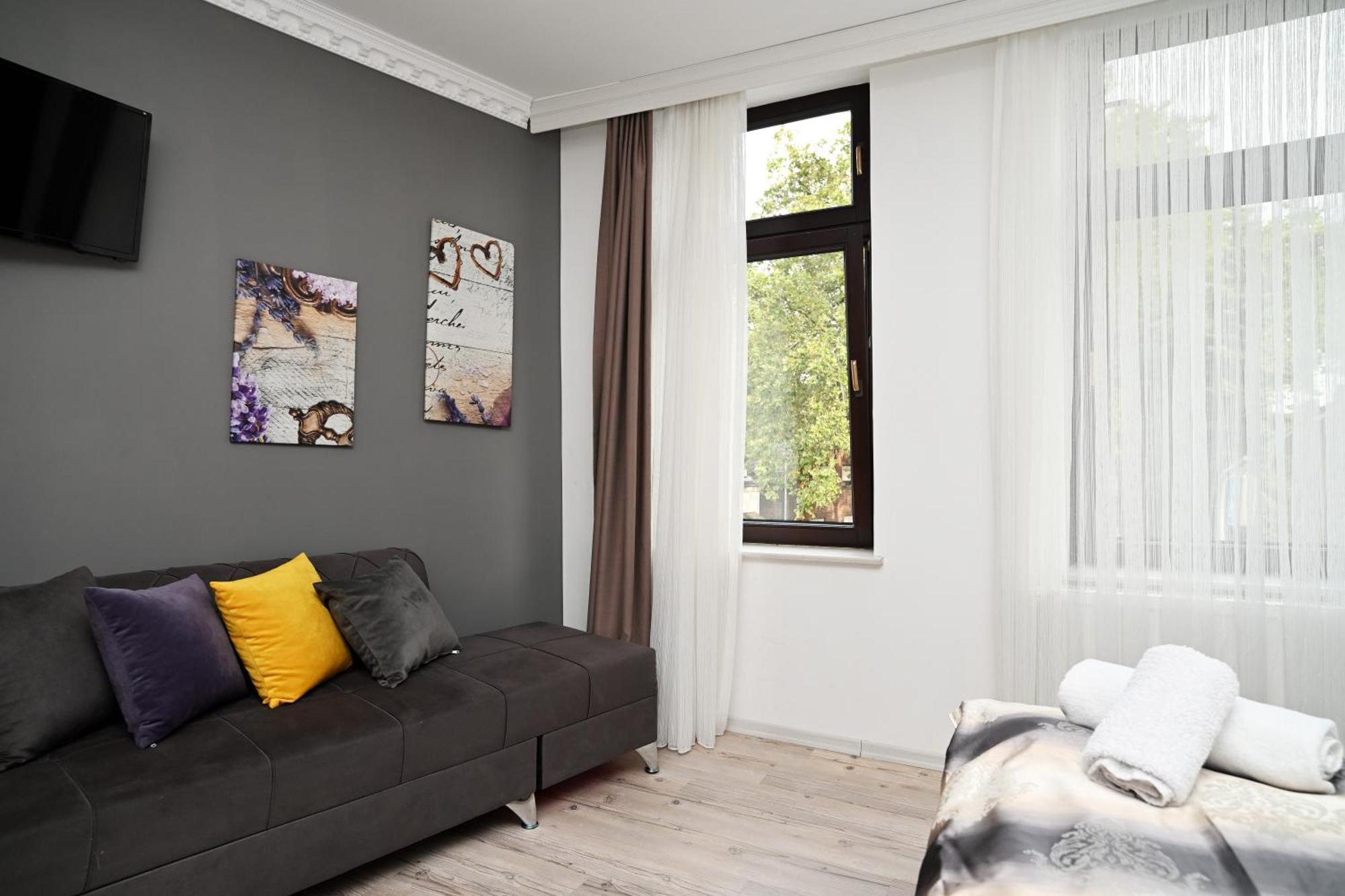 Ferienwohnung&Aparts By Kispet Group Hotels In Oberhausen โอเบอร์เฮาเซิน ภายนอก รูปภาพ