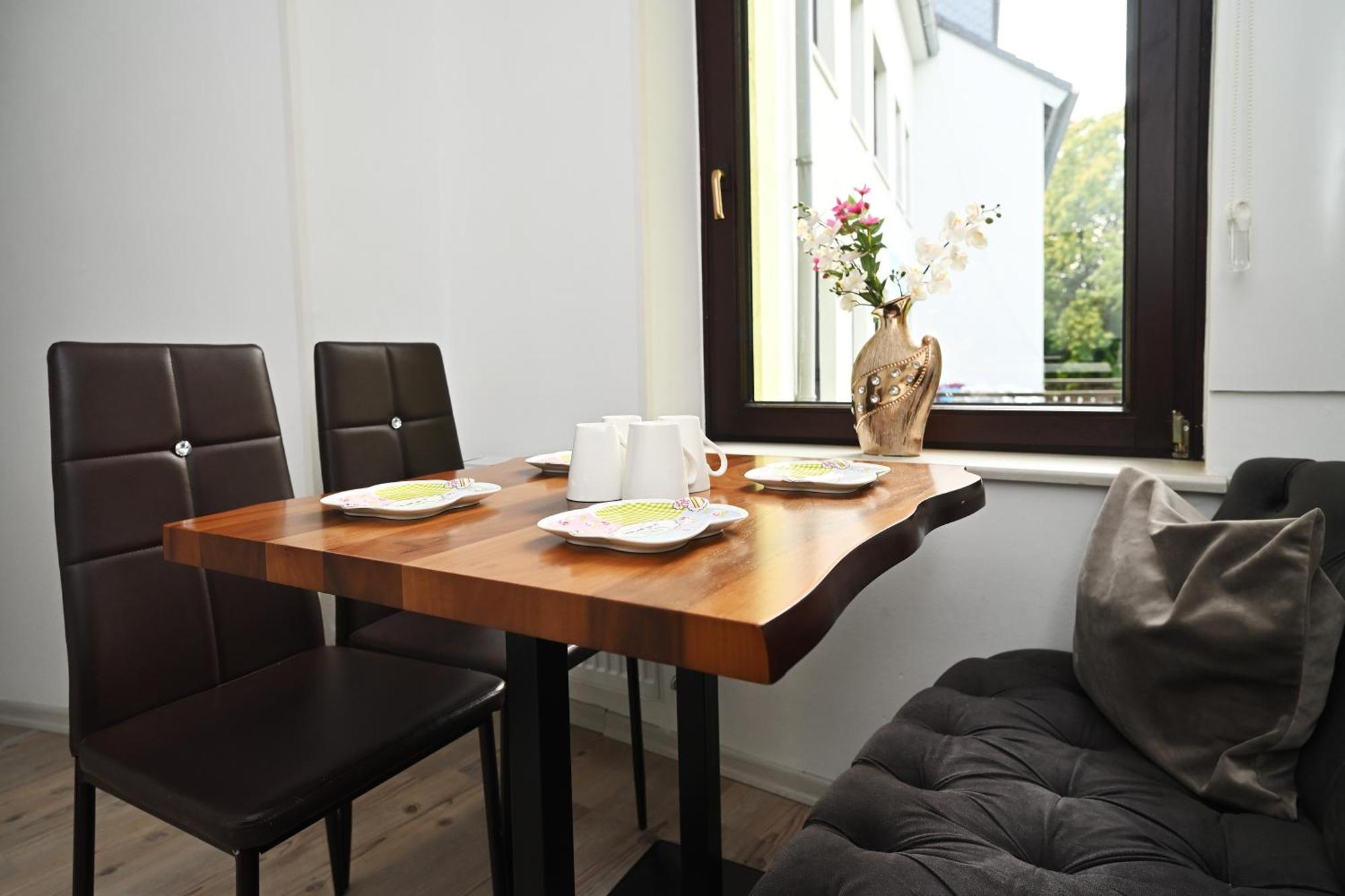 Ferienwohnung&Aparts By Kispet Group Hotels In Oberhausen โอเบอร์เฮาเซิน ภายนอก รูปภาพ